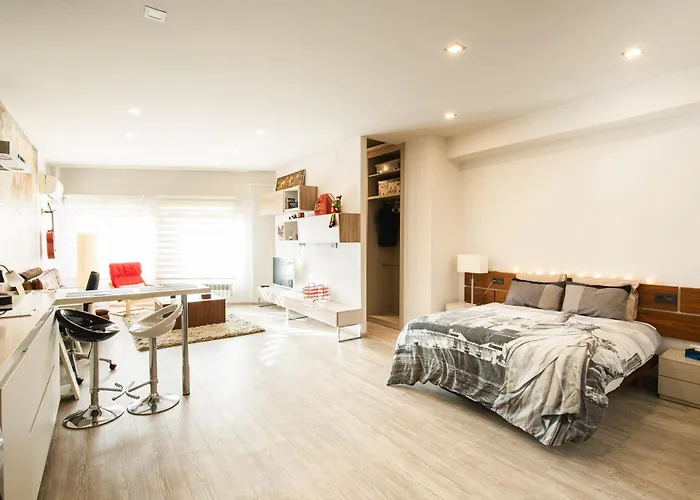 Center Modern Loft *